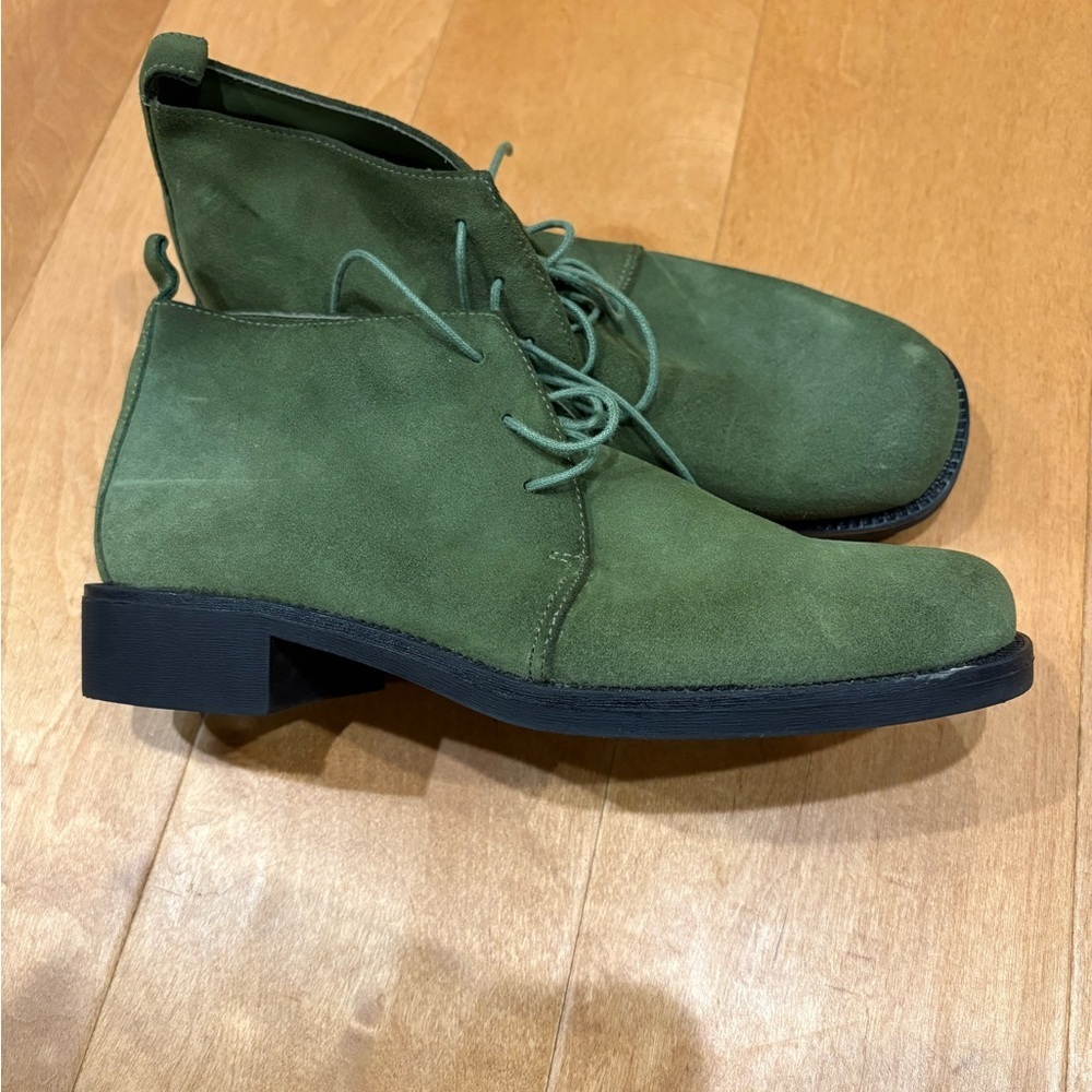 Diba Suede Booties boots Chukkas olive green sz 8.5
